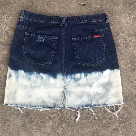 Women's GUESS Bleached/Distressed Denim Skirt - Picture 2 of 8